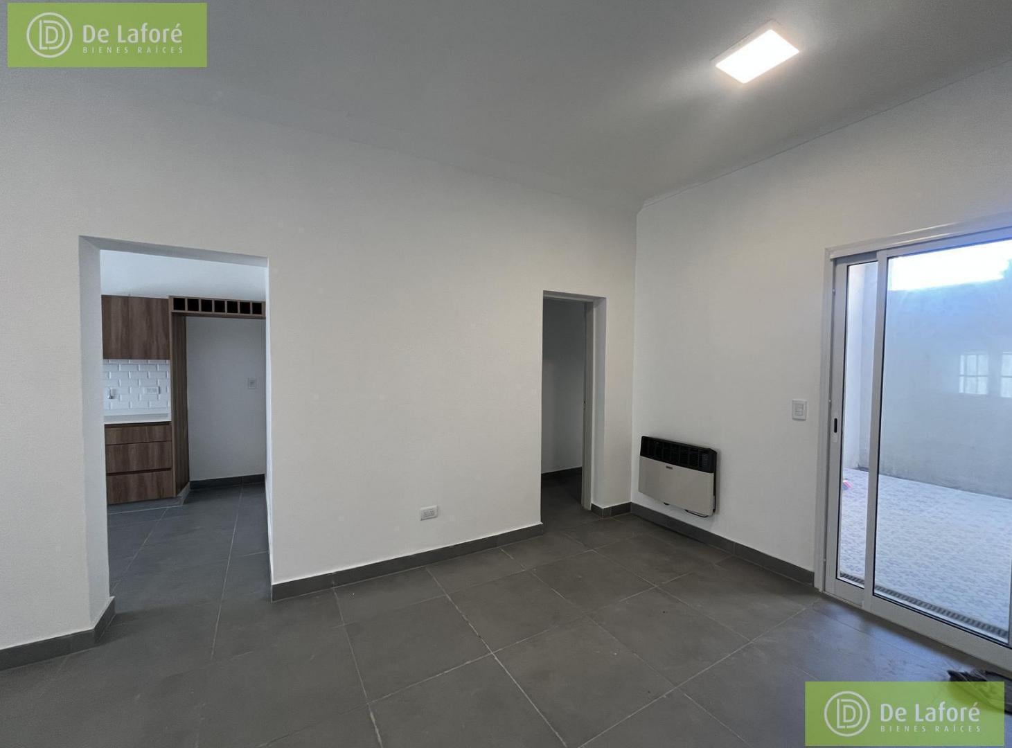 Foto de VENTA - Casa 4 amb. reciclada a nuevo en San Isidro, apto crédito, 2, imagen 5