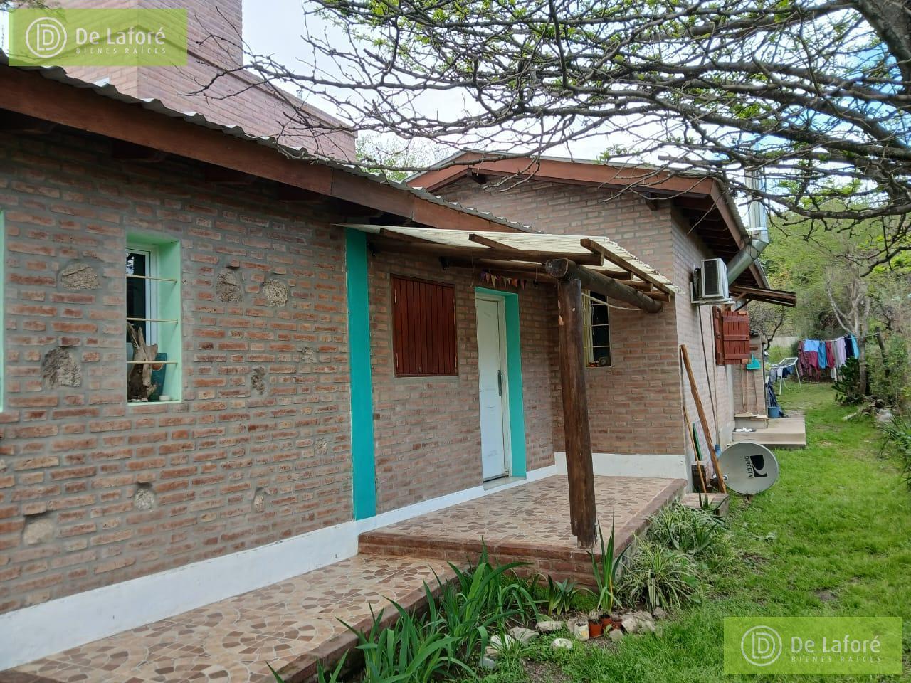 Foto de VENTA - Casa 3 amb. en lote de 731 m2 con galerías, parrilla y, imagen 3