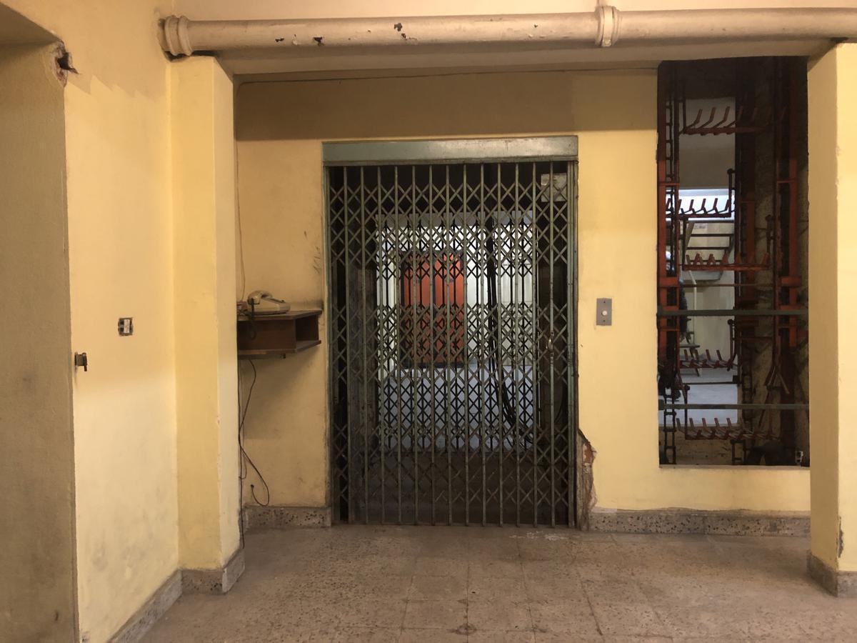 Foto de VENTA - edificio con depósito 1890 m2 - CABA, imagen 2