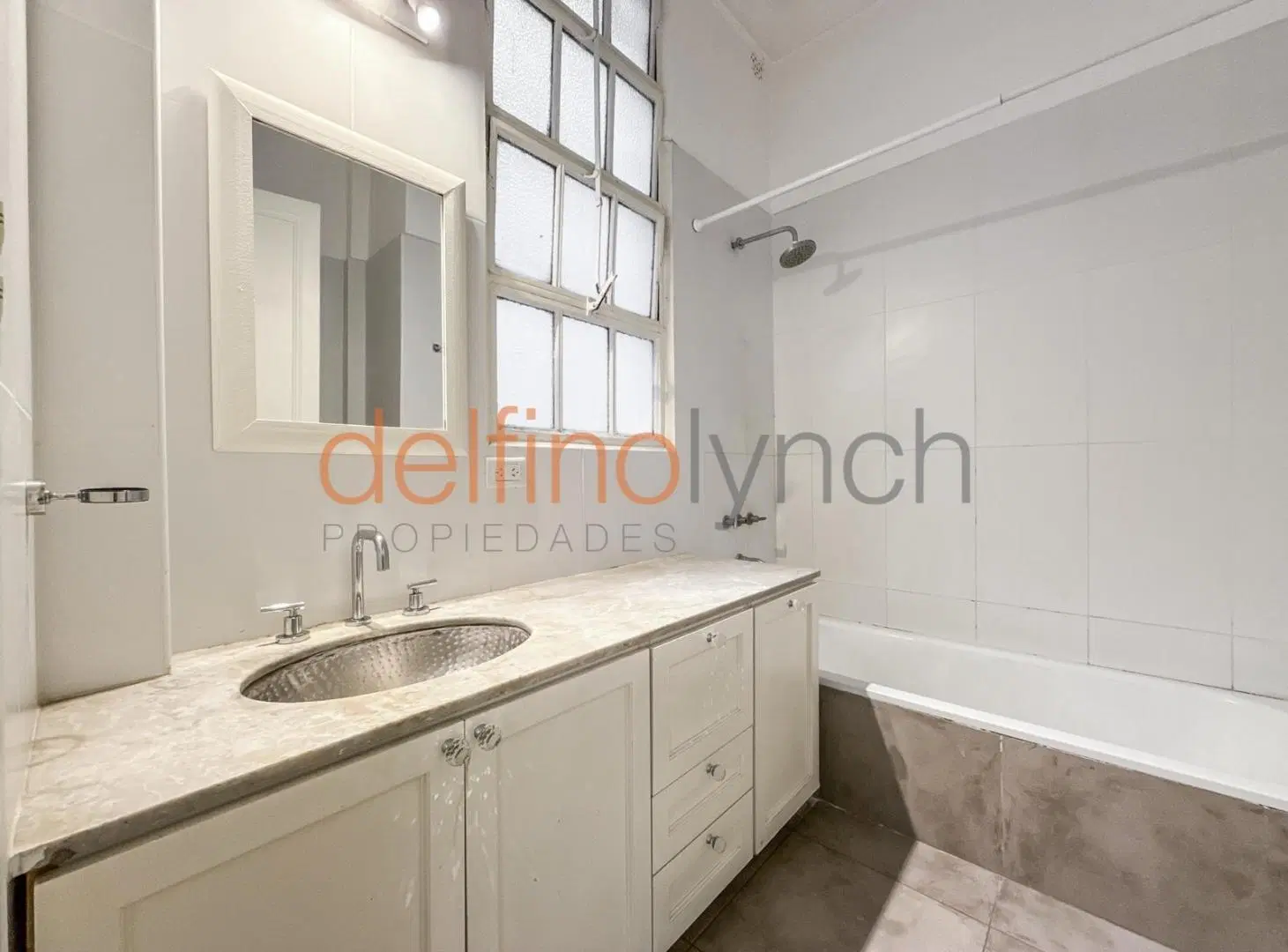 Departamento en venta en Recoleta 2