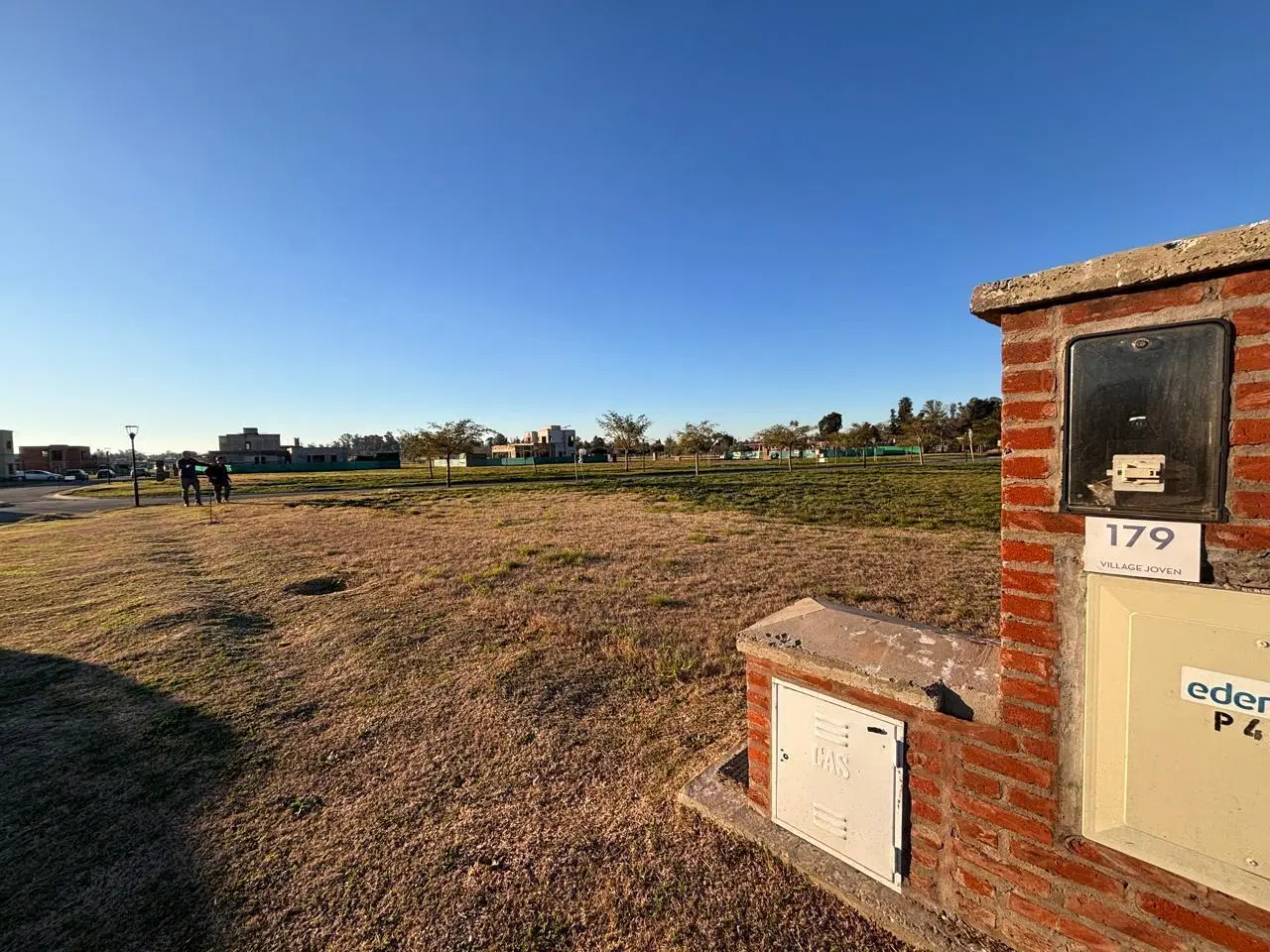 Terreno en Venta en el Barrio Privado Village Joven, Bella Vista. 6