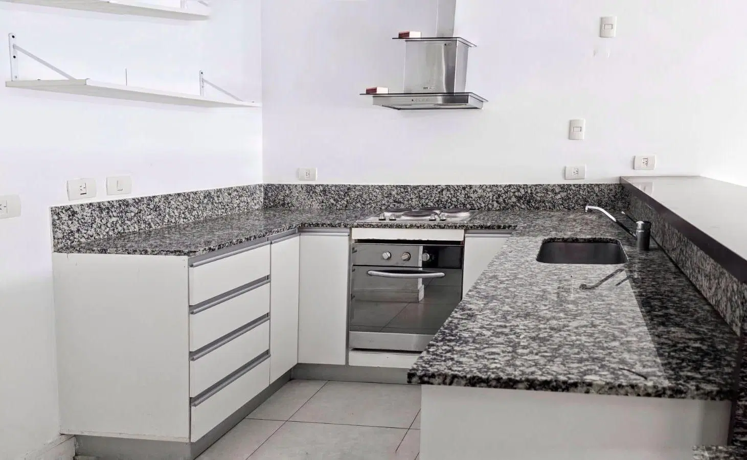 Departamento en venta en Tigre 4