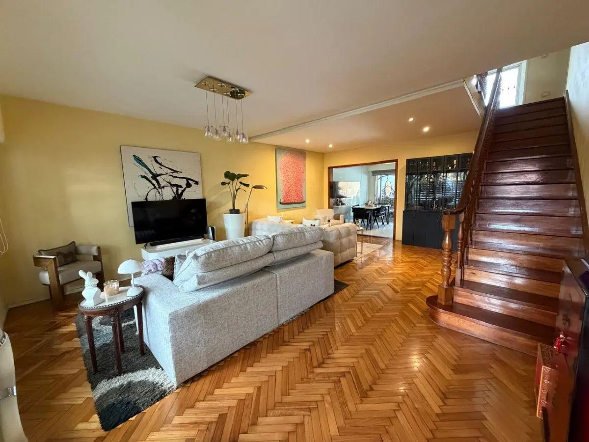 Olivos Venta. Casa 5 amb. c/ jardín y piscina 5