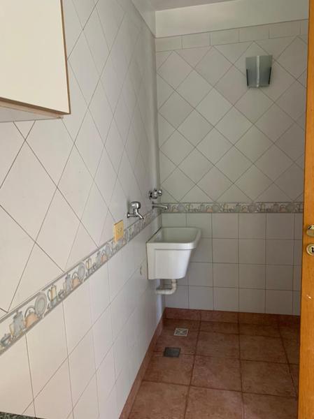 Departamento en venta de 3 ambientes en Adrogue