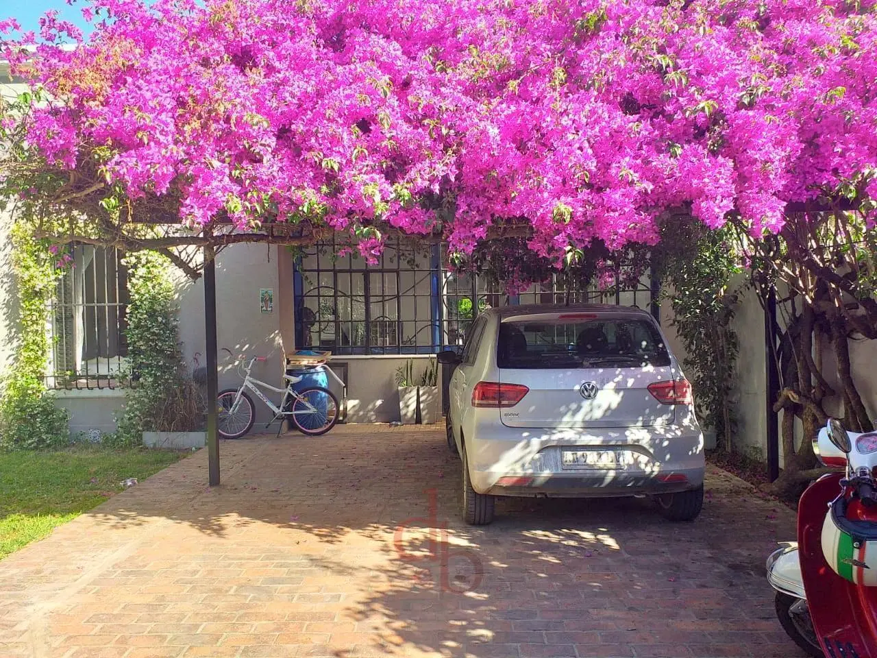 Casa en Jose Marmol zona sur Oportunidad! Cercano a Estación de Mármol y Adrogué 1
