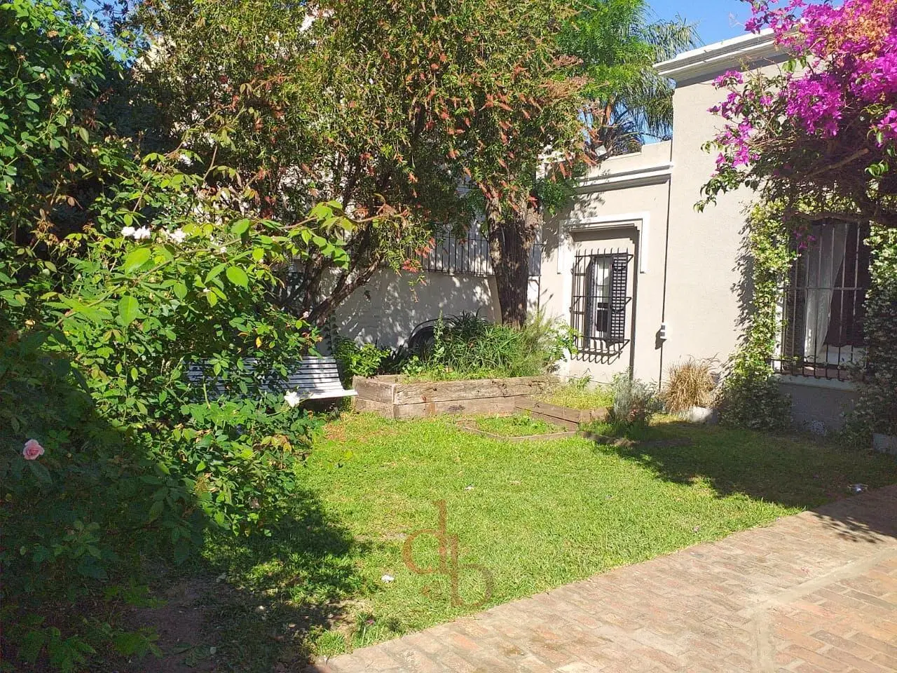 Casa en Jose Marmol zona sur Oportunidad! Cercano a Estación de Mármol y Adrogué 5