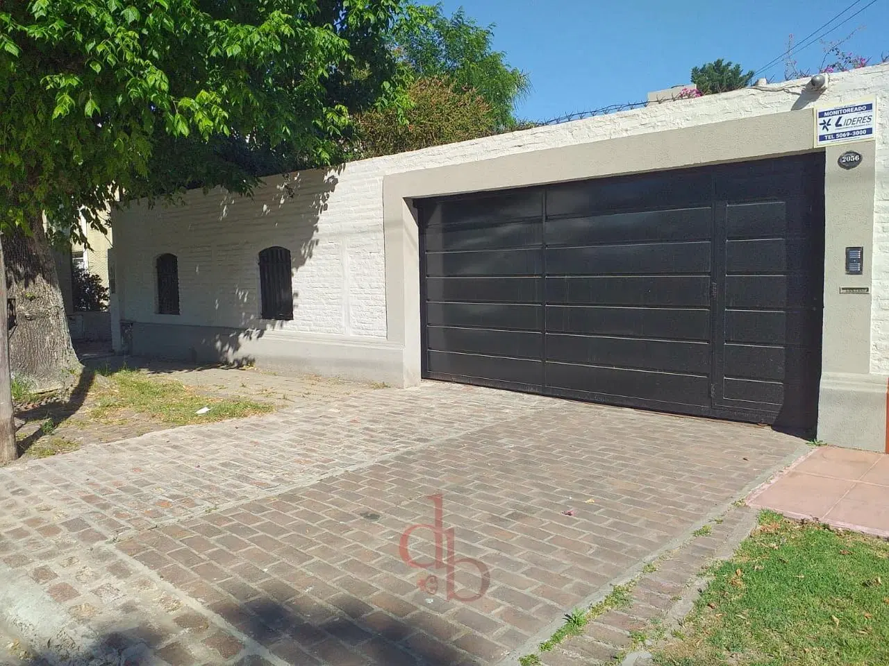 Casa en Jose Marmol zona sur Oportunidad! Cercano a Estación de Mármol y Adrogué 4