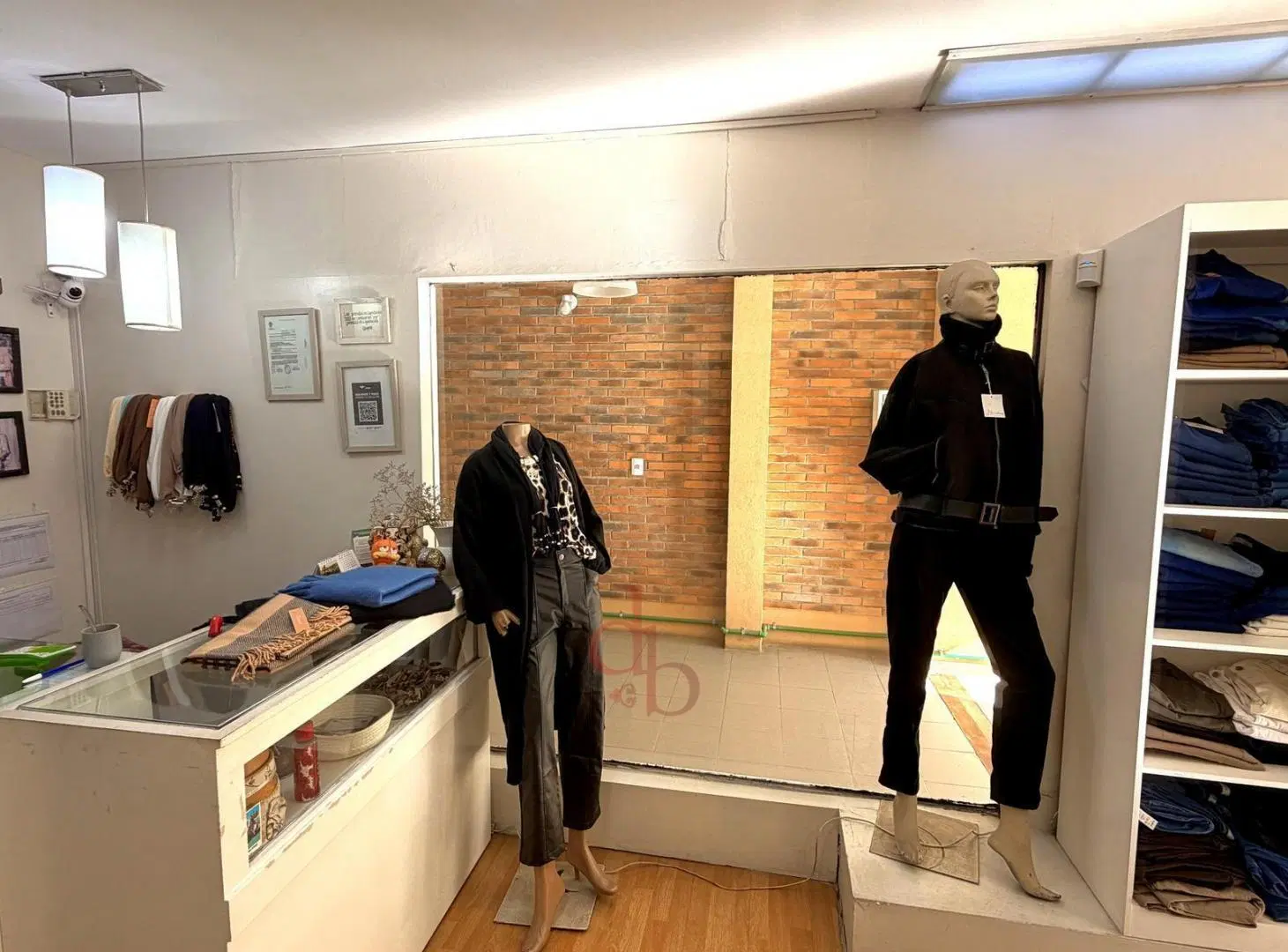 Local en venta en pleno centro de Adrogué 1