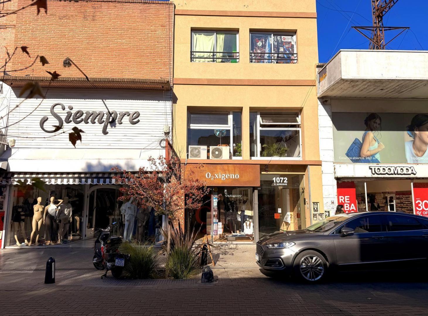 Foto de Local en venta en pleno centro de Adrogué, imagen 3