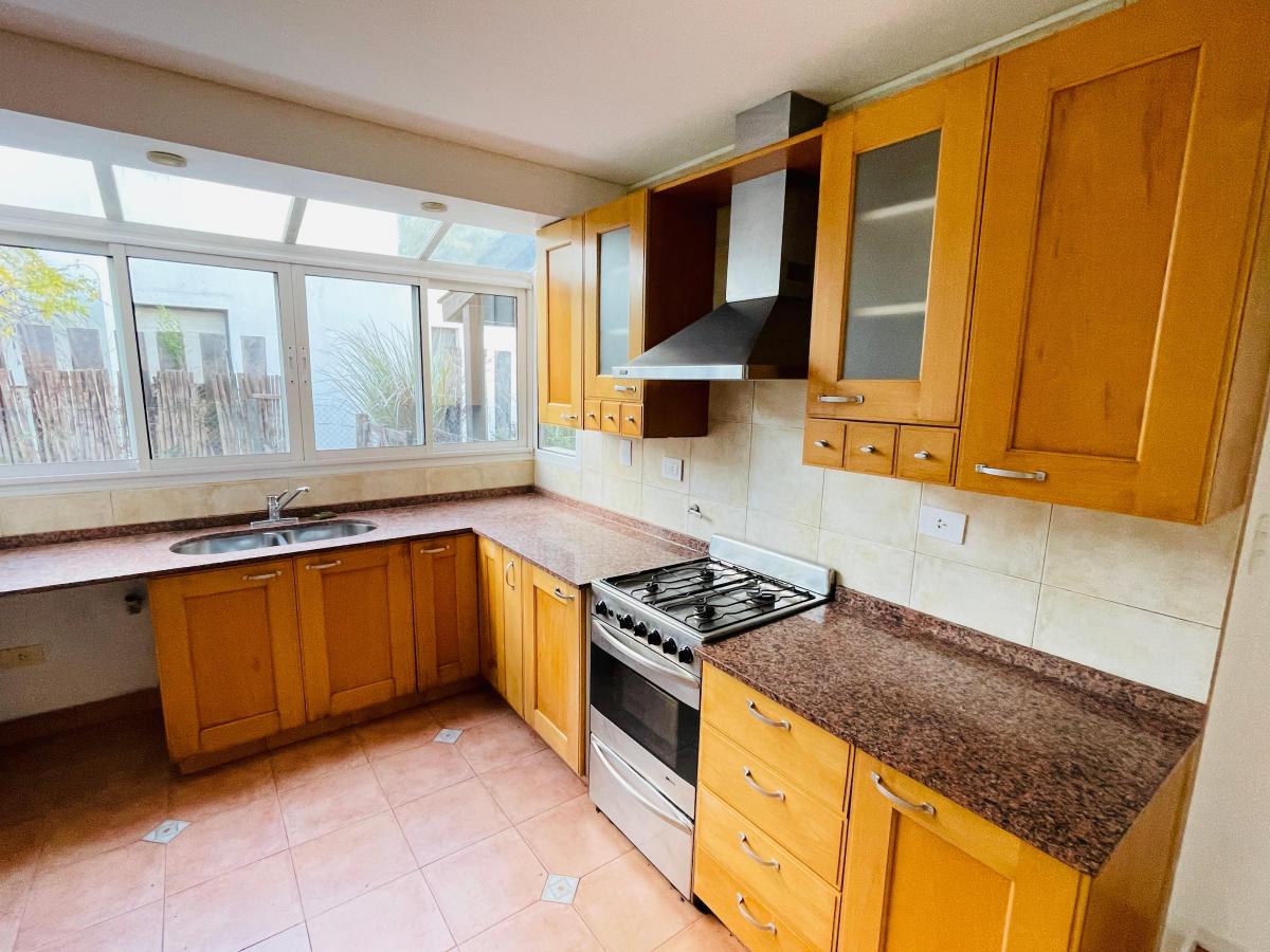 Santa Barbara- Casa en Venta U$S 570.000