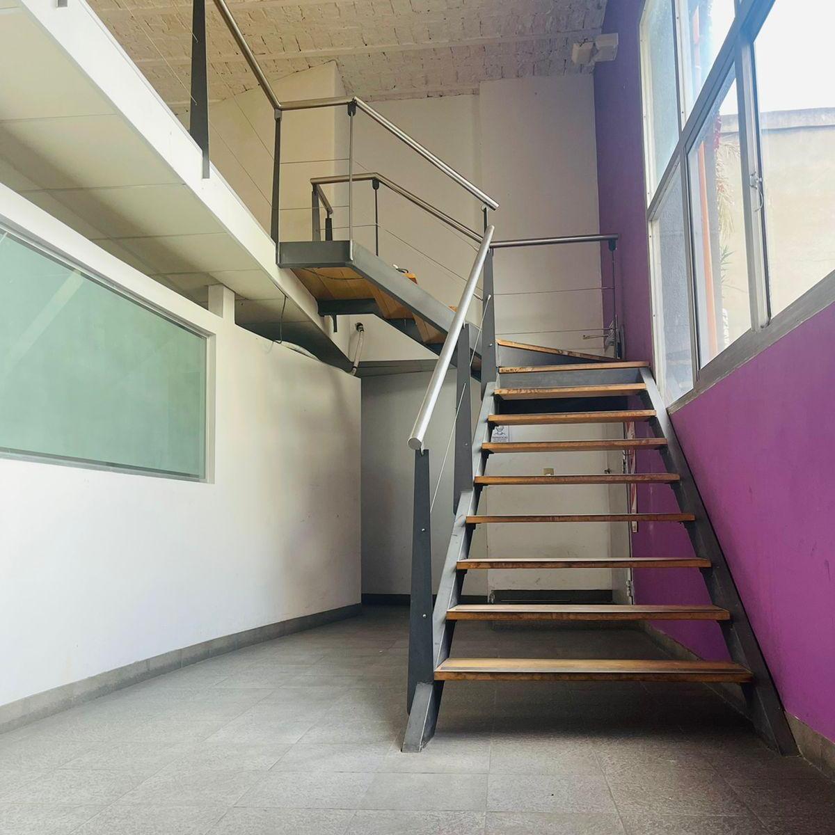 Importante Deposito en Venta Vicente Lopez - Excelente Ubicación U$s 990.000 2