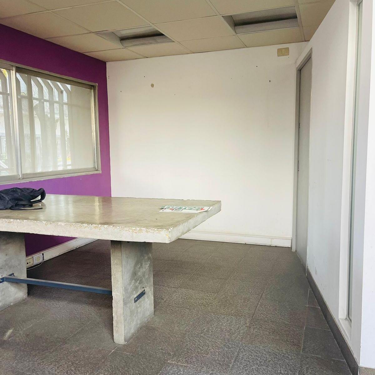 Importante Deposito en Venta Vicente Lopez - Excelente Ubicación U$s 990.000 5