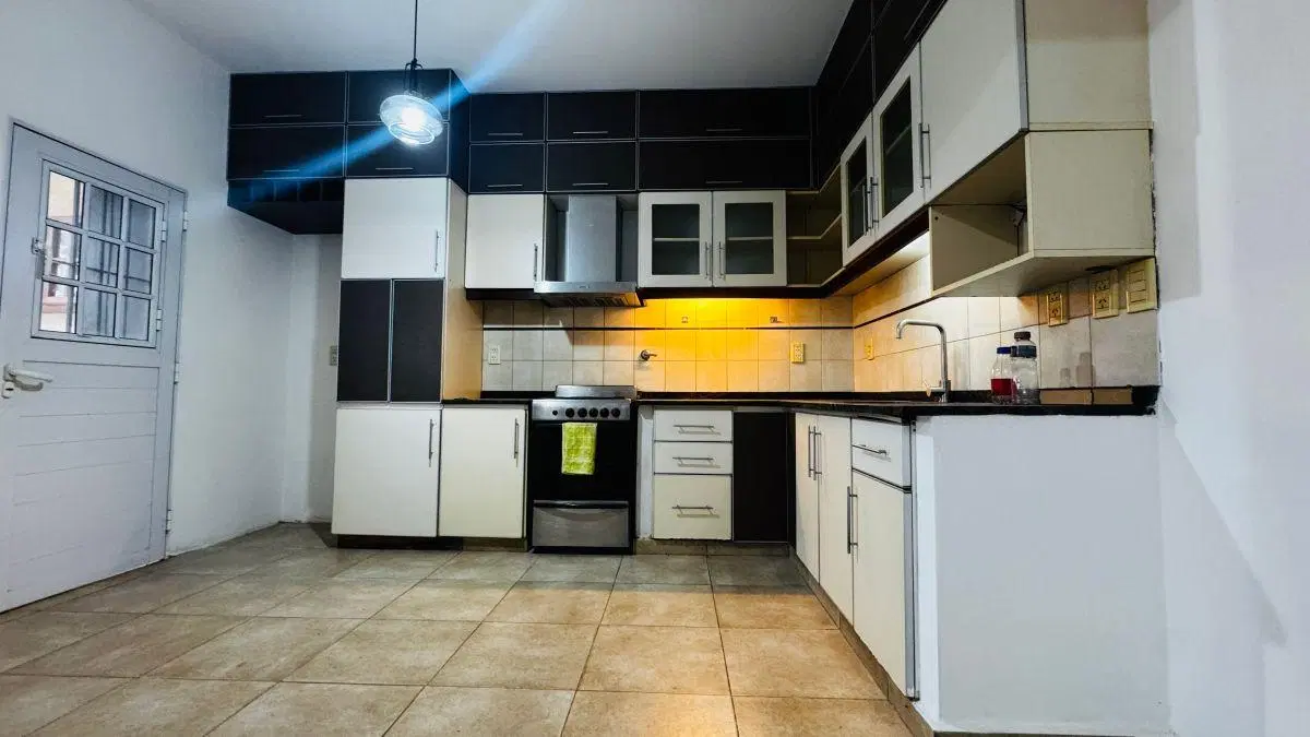 Casa en Don Torcuato en Alquiler $ 2.500.000 4