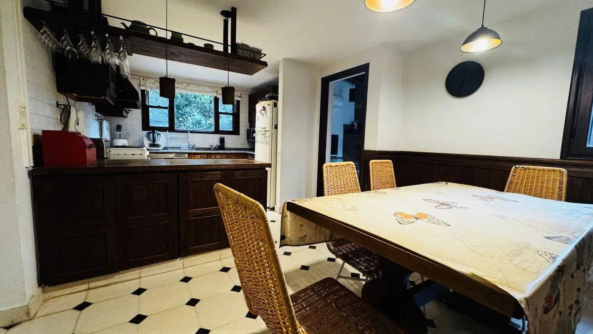 Casa en venta en el B° La Martinica de Pilar - 4 dormitorios - U$S 400.000 4