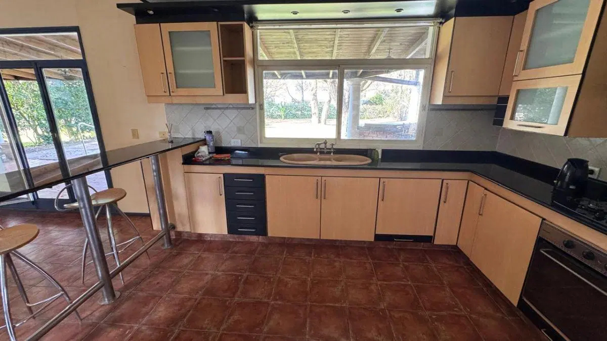 Santa María de Tigre - Casa de 3 dormitorios en Venta U$S 380.000 3