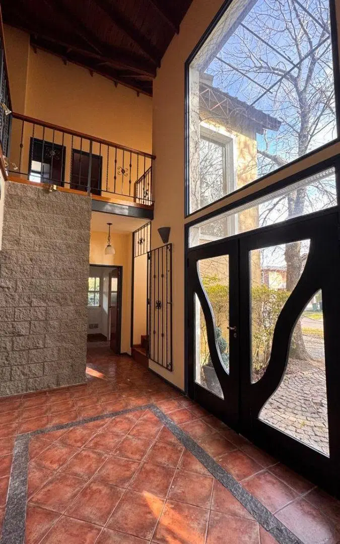 Santa María de Tigre - Casa de 3 dormitorios en Venta U$S 380.000 1