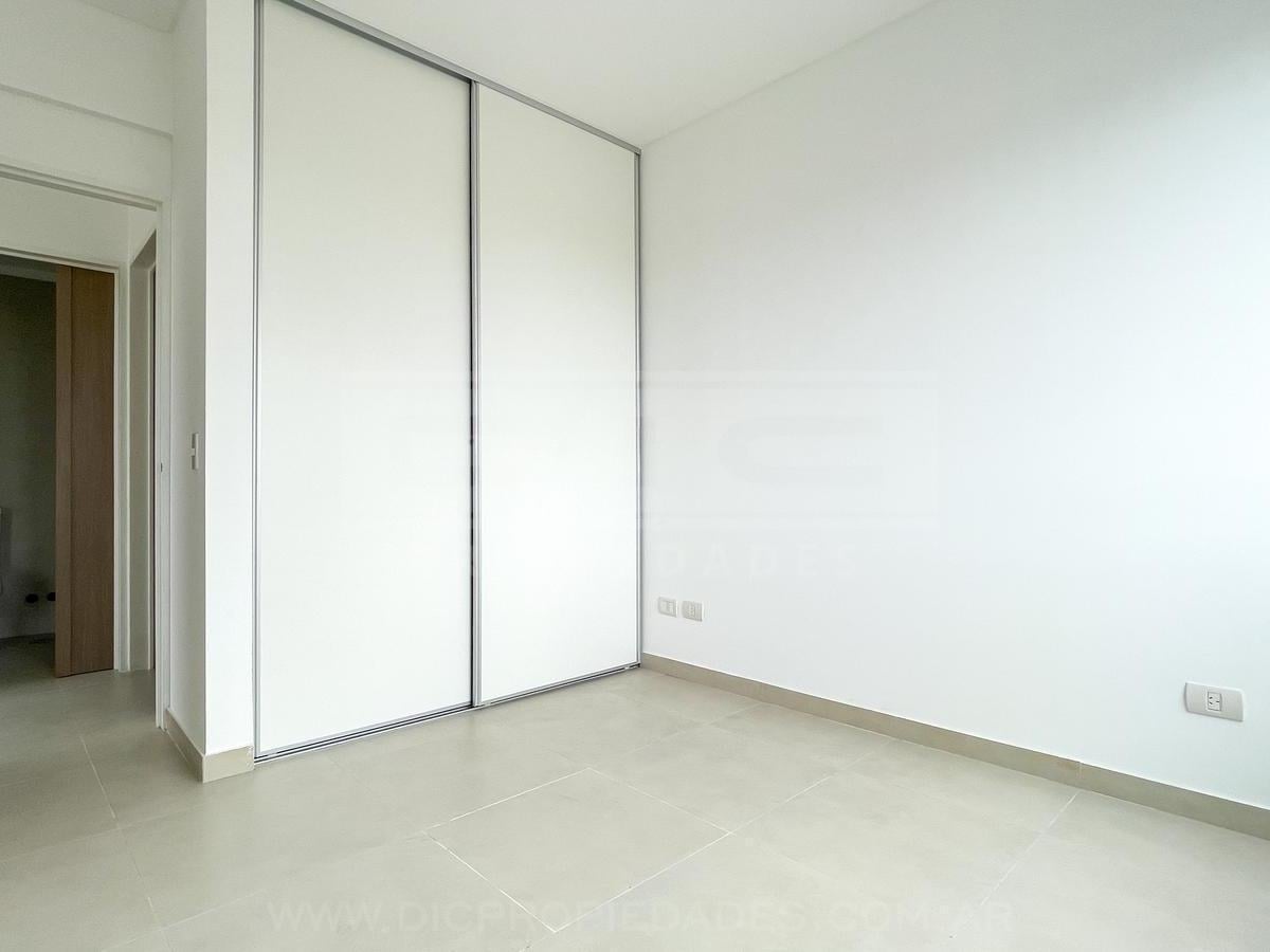 Foto de Departamento 3 ambientes Alquiler - Florida Mitre/Este, imagen 2