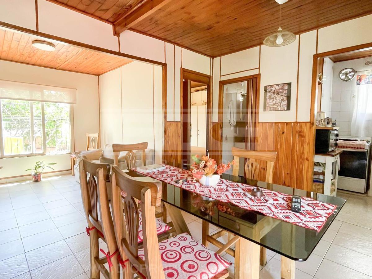 Casa 5 Dorm. Venta - Florida - B. Platense 2