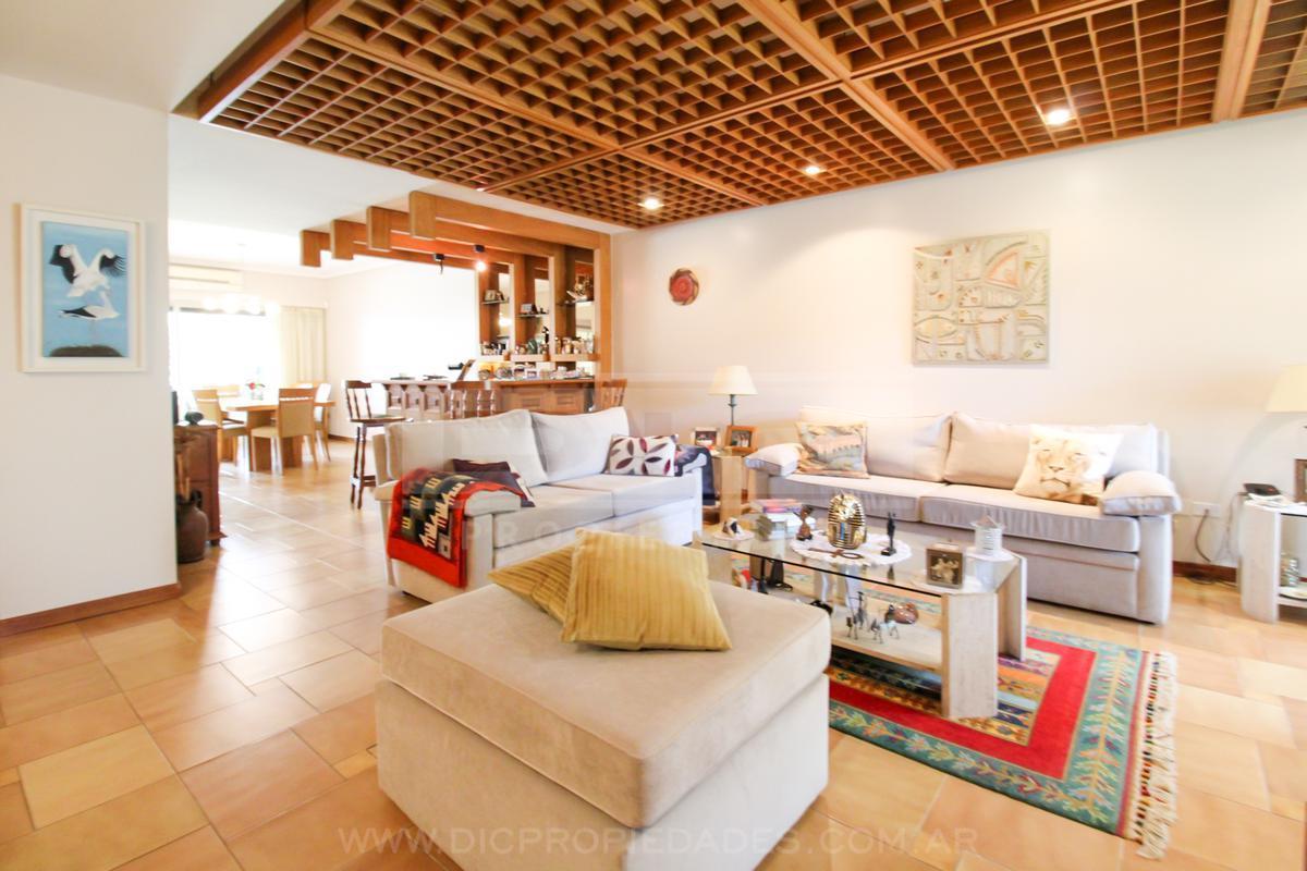 Casa 4 Dorm. Venta - Mart. - Santa Fe/fleming 2
