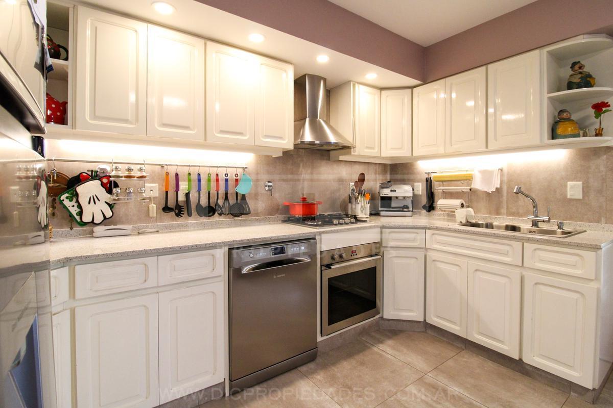 Casa 4 Dorm. Venta - Mart. - Santa Fe/fleming 2