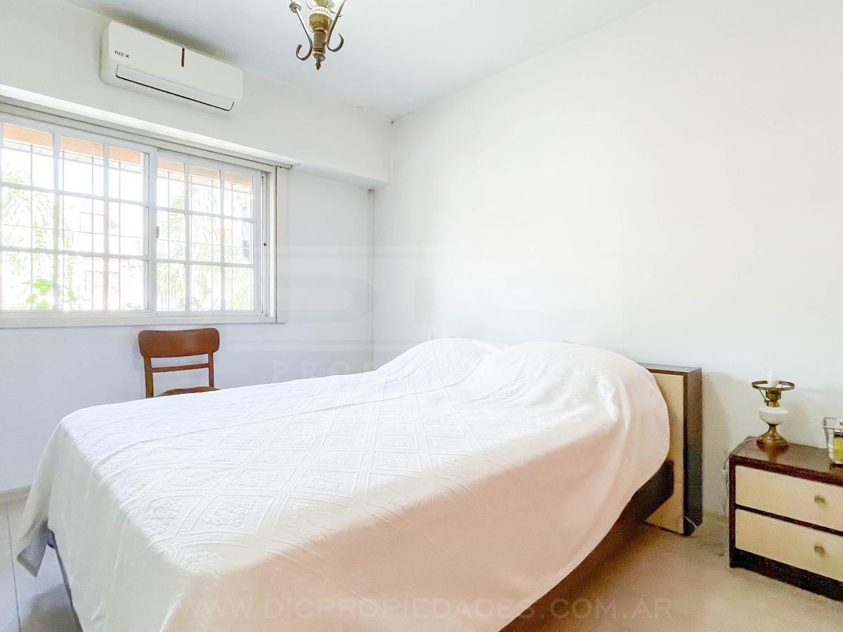 Triplex 3 Dorm. Venta - Olivos 3