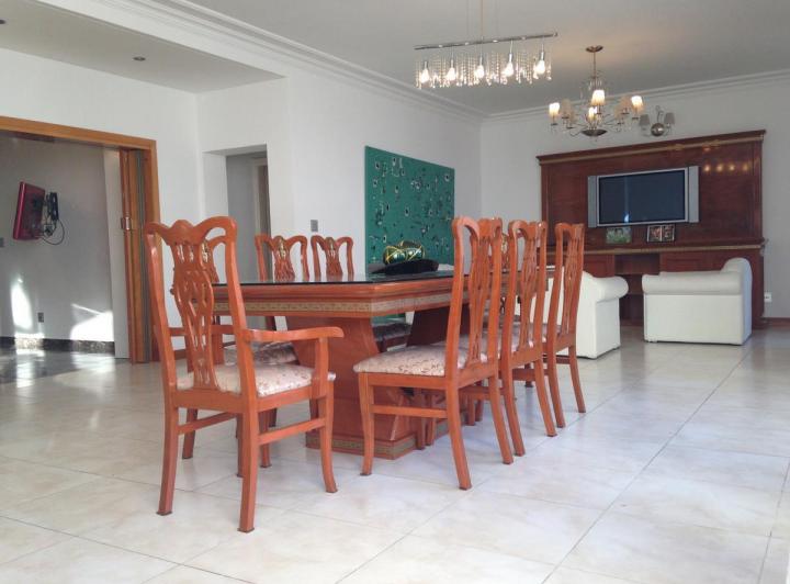 Chalet de 4 ambientes sobre lote de 450m2 en Las Lomas de San Isidro 2