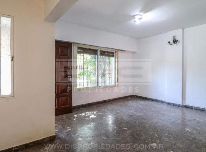 Casa 4 ambientes Venta - San Isidro 1