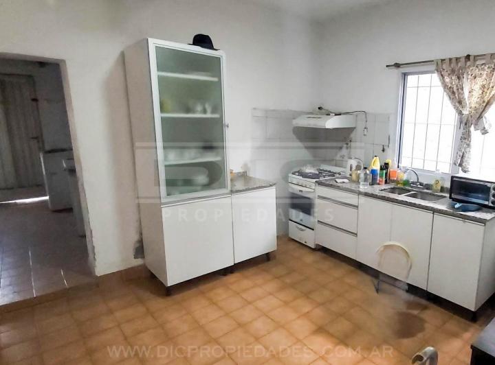 Casa 5 dormitorio Venta - Victoria 2