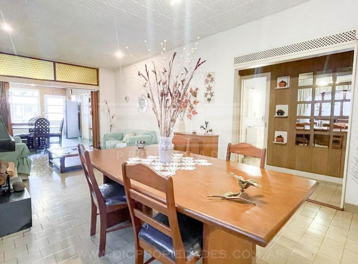 Casa 4 dormitorios Venta - Florida Mitre/Este 3
