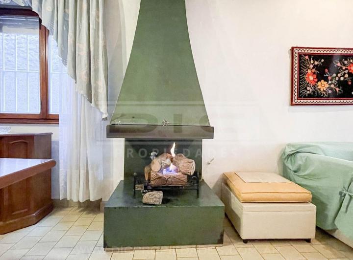 Casa 4 dormitorios Venta - Florida Mitre/Este 4