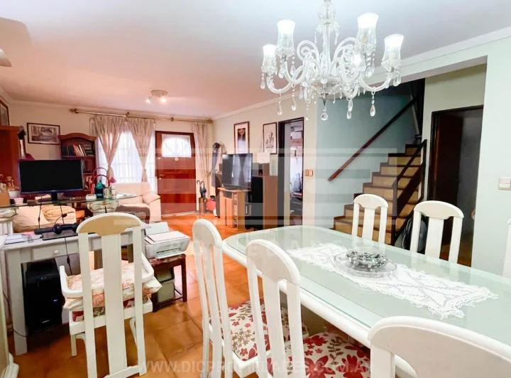 Duplex 3 dormitorios Venta - Olivos 5