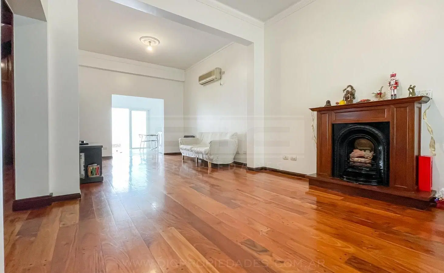 Casa 3 dormitorios Venta - La Lucila-Vias/Maipu 3