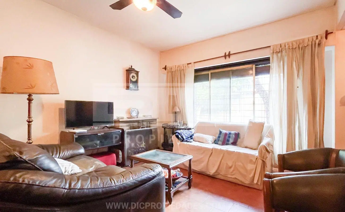 Chalet 4 dormitorios Venta - Olivos-Maipu/Uzal 3