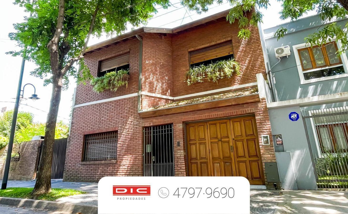Chalet 4 dormitorios Venta - Florida Mitre/Este