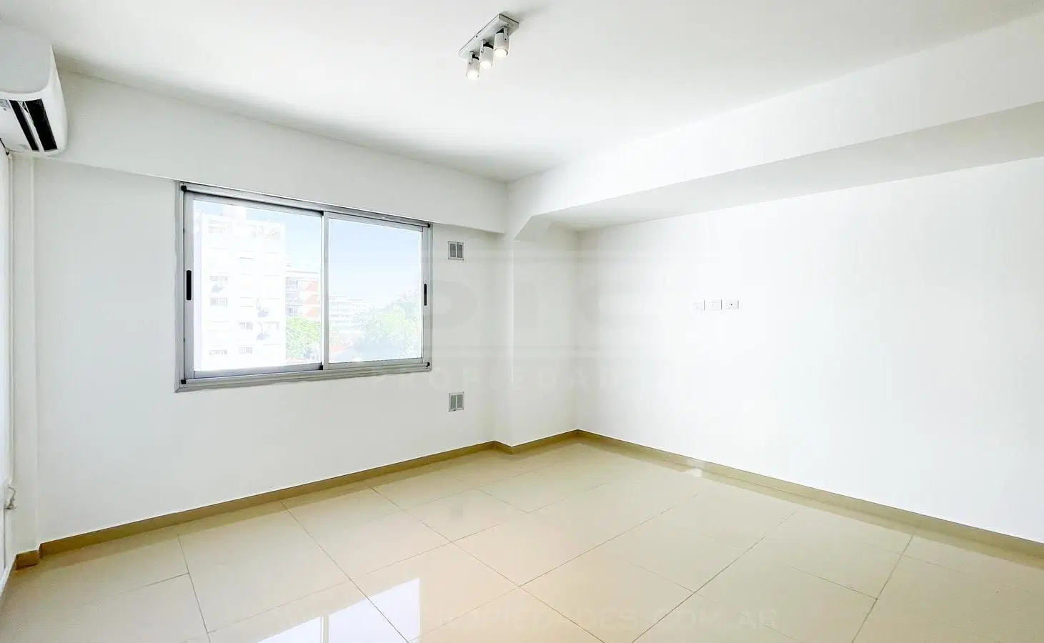 Departamento monoambiente Venta - Florida Mitre/Este 3