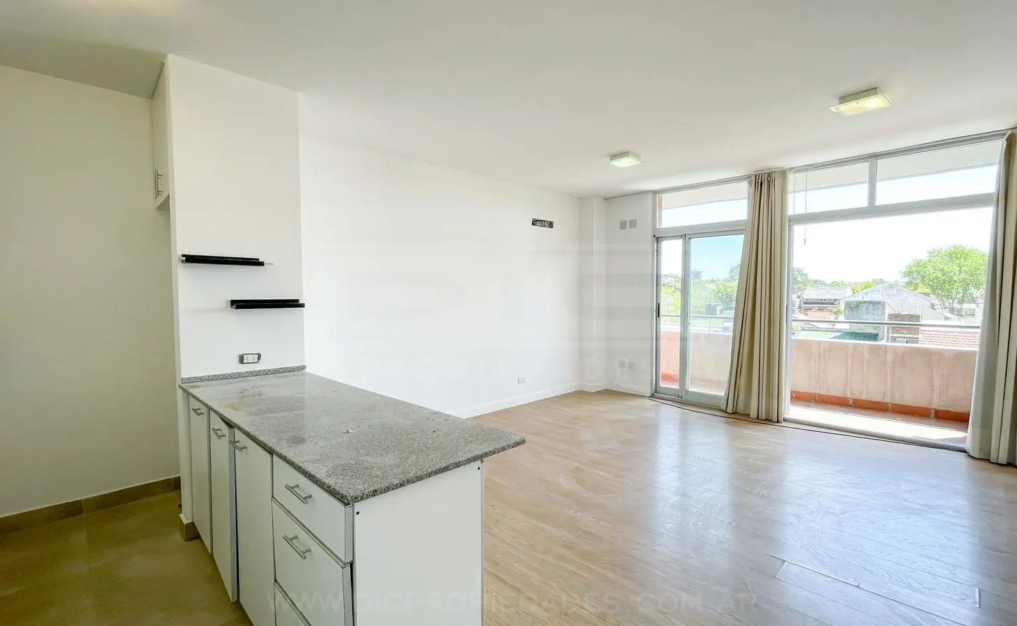 Semipiso 3 ambientes Venta - Florida Mitre/Este 2