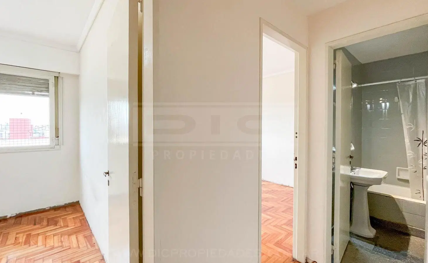 Departamento 3 ambientes Venta - Barrio Vicente López 3