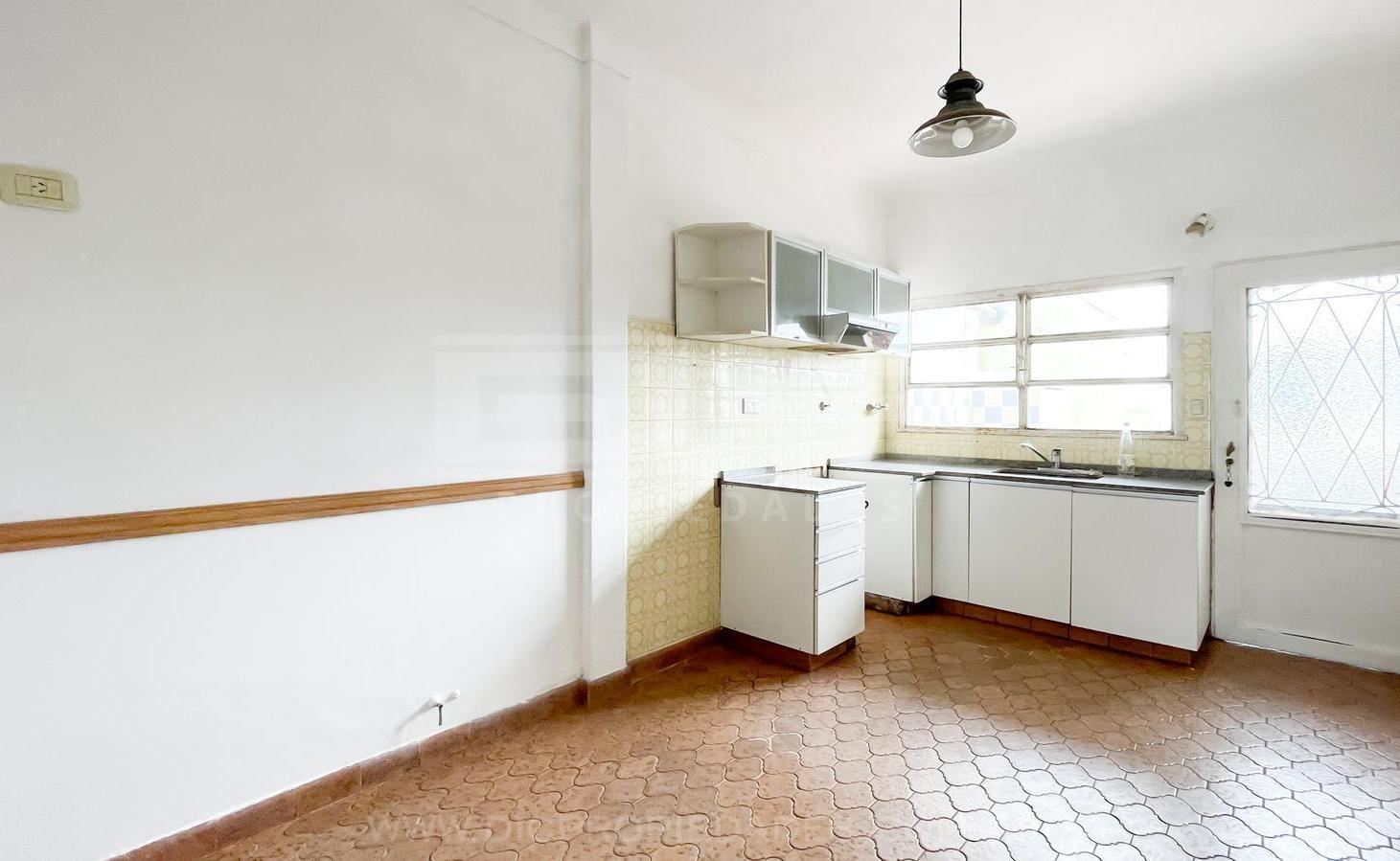 Foto de Departamento en duplex 3 dormitorios Venta - Villa Adelina, imagen 3