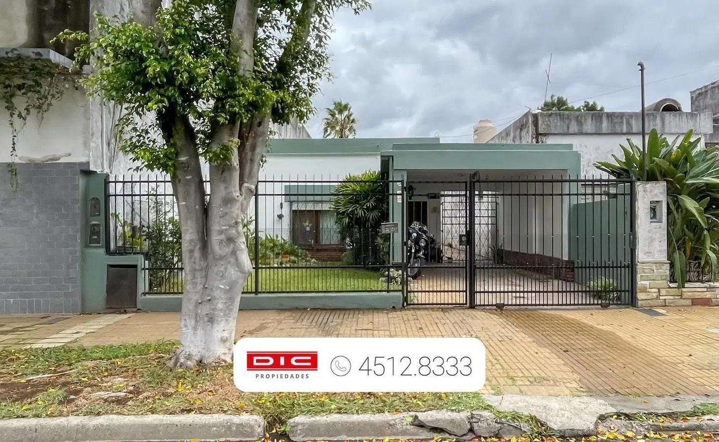 Casa 3 dormitorios Venta - Munro 2