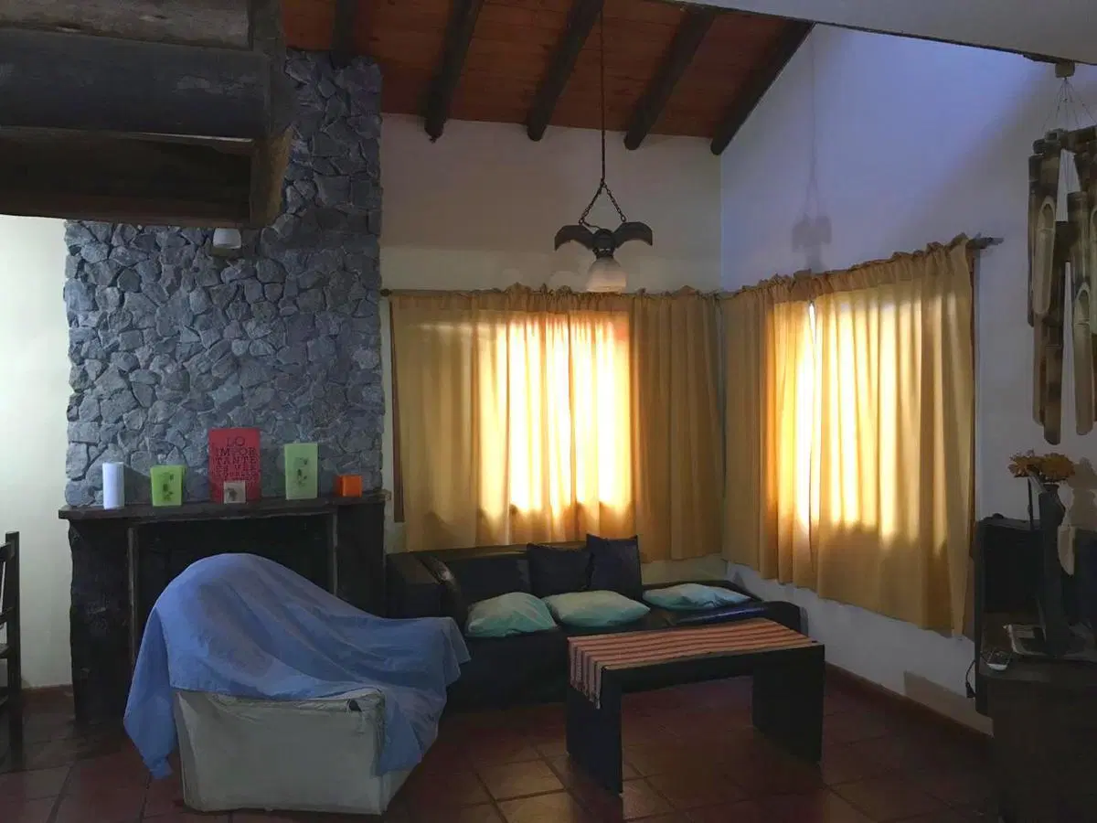 Excelente chalet 4 ambientes en zona residencial - Santa Teresita 3