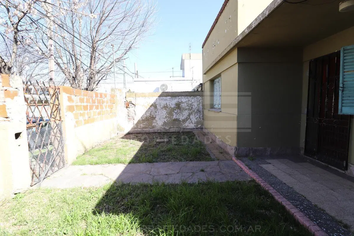 Casa lote 3 ambientes Venta - Boulogne 4