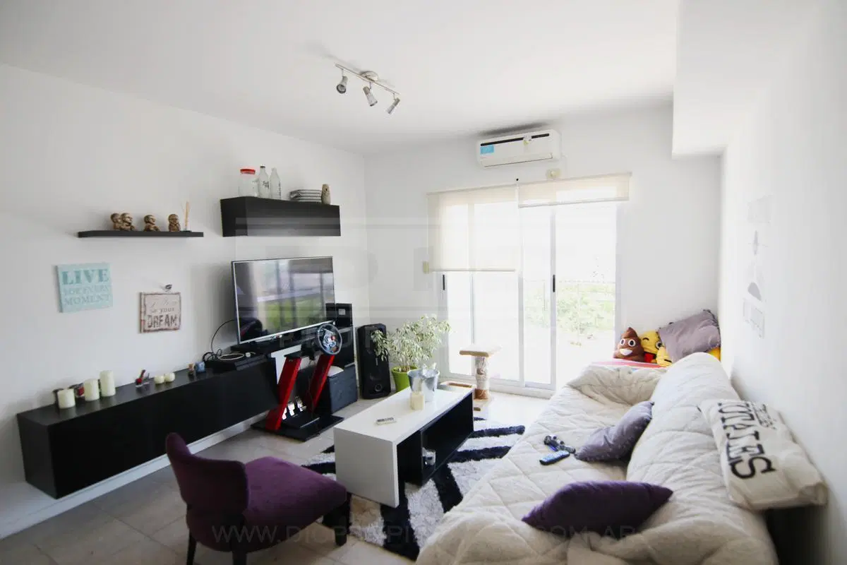 Departamento 2 ambientes Venta - Munro 3