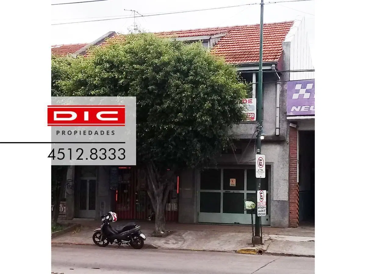 Villa Adelina venta en block 2 locales con vivienda 5
