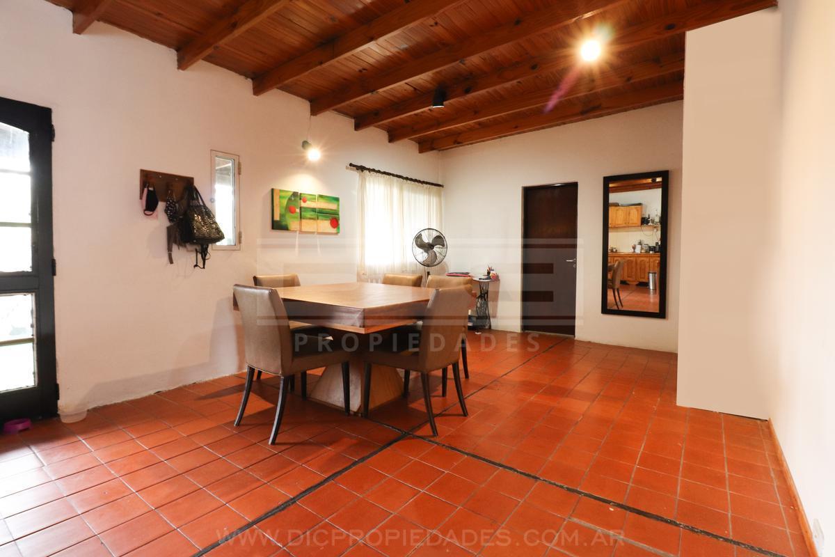 Foto de PH 7 ambientes Venta - Villa Adelina, imagen 4