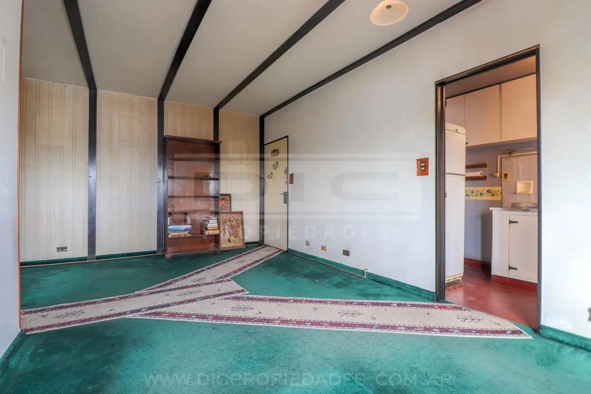 Departamento 4 ambientes Venta - San Martin 3