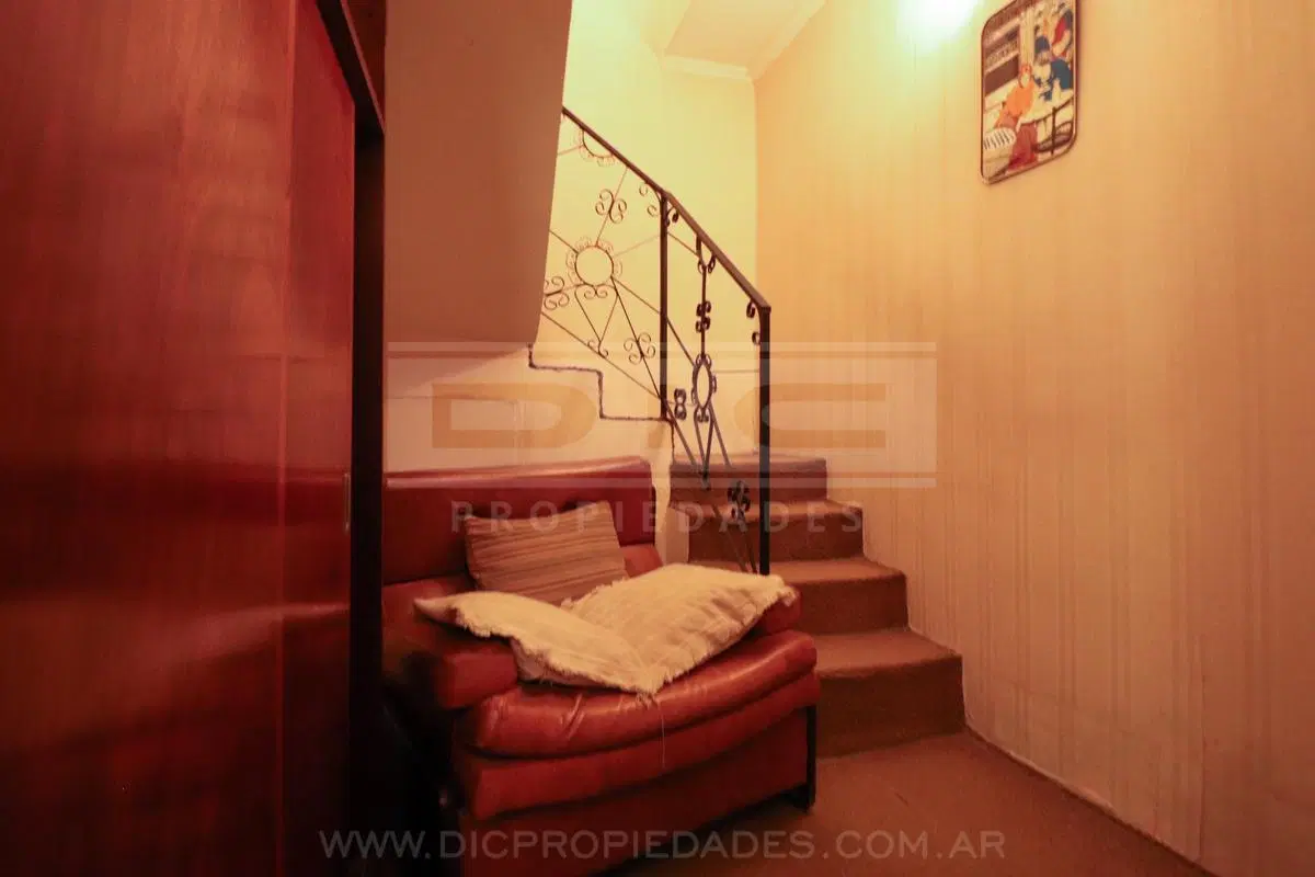 PH 2 dormitorios Venta - Carapachay 4