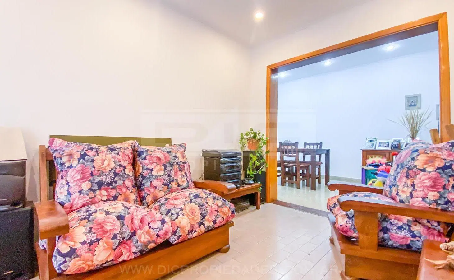 Casa 8 dormitorios Venta - Villa Adelina 3