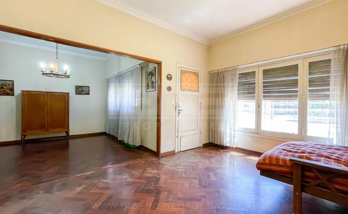 Chalet 3 dormitorios Venta - San Isidro 3