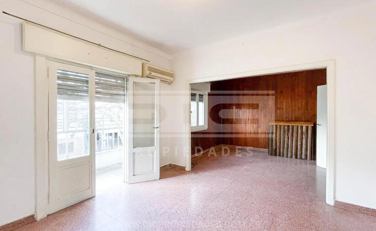 Casa 4 ambientes con local Venta - Villa Adelina 5