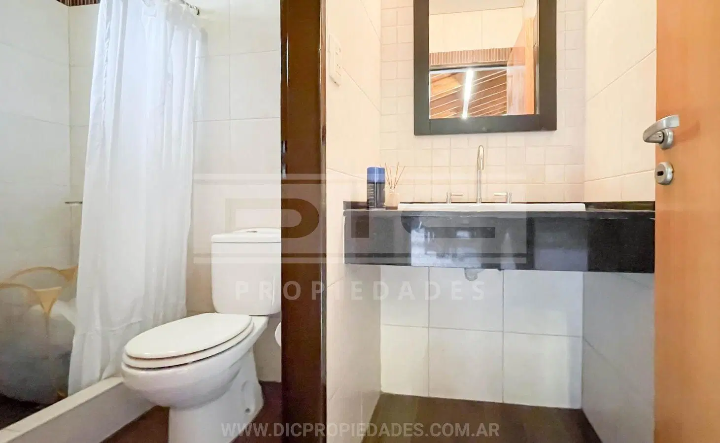 Chalet 2 dormitorios Venta - Carapachay 4